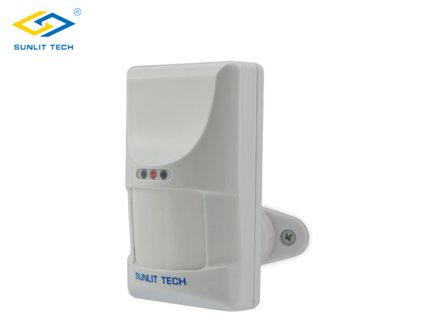 Wireless indoor PIR detector with self-check codes